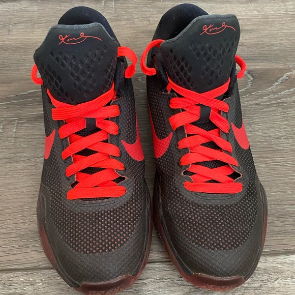 Kobe X - Picture 2 of 4